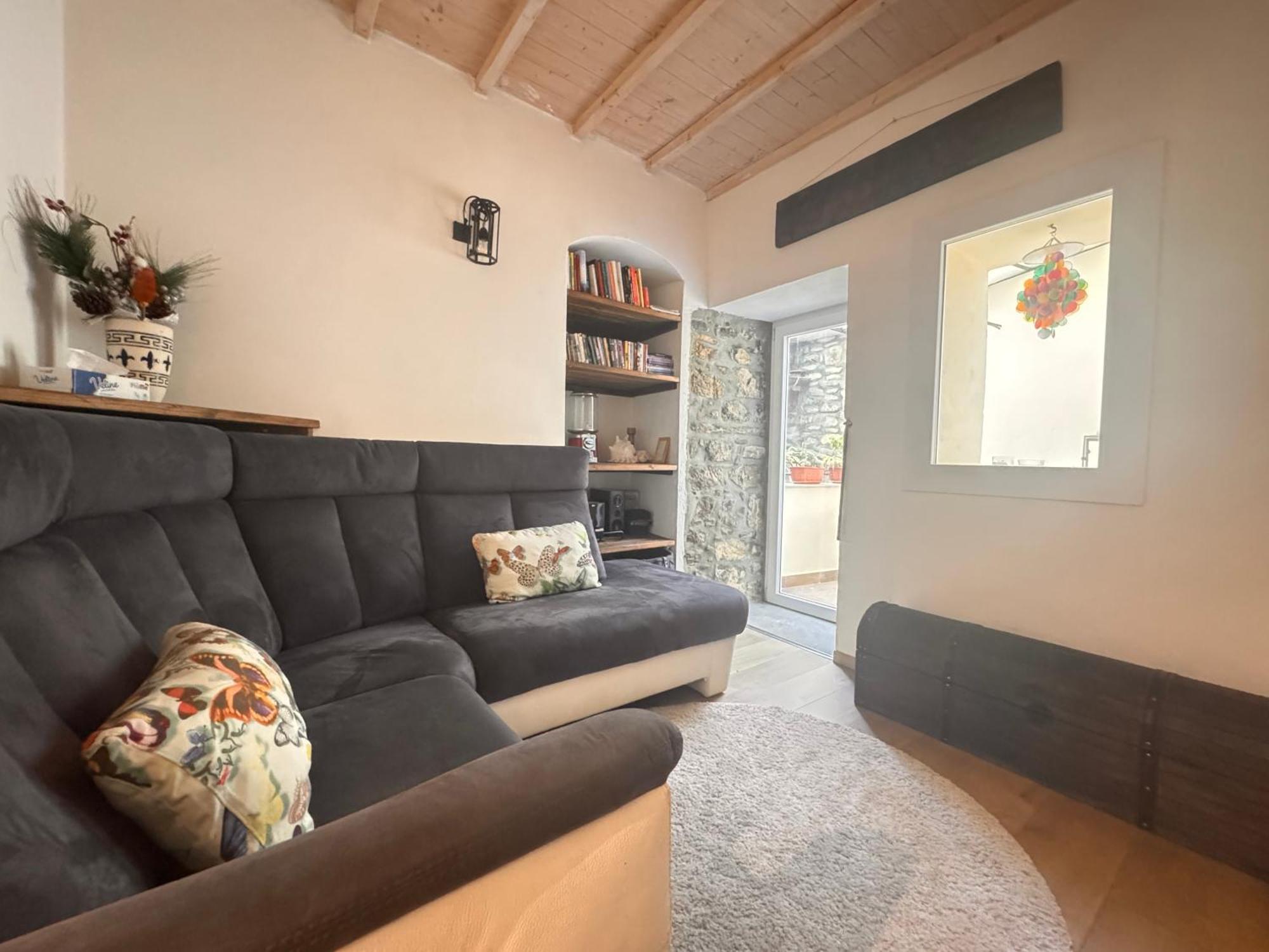Casa Bisou Italia Wifi Et Parking Free Privato Villa Diano San Pietro Exterior photo